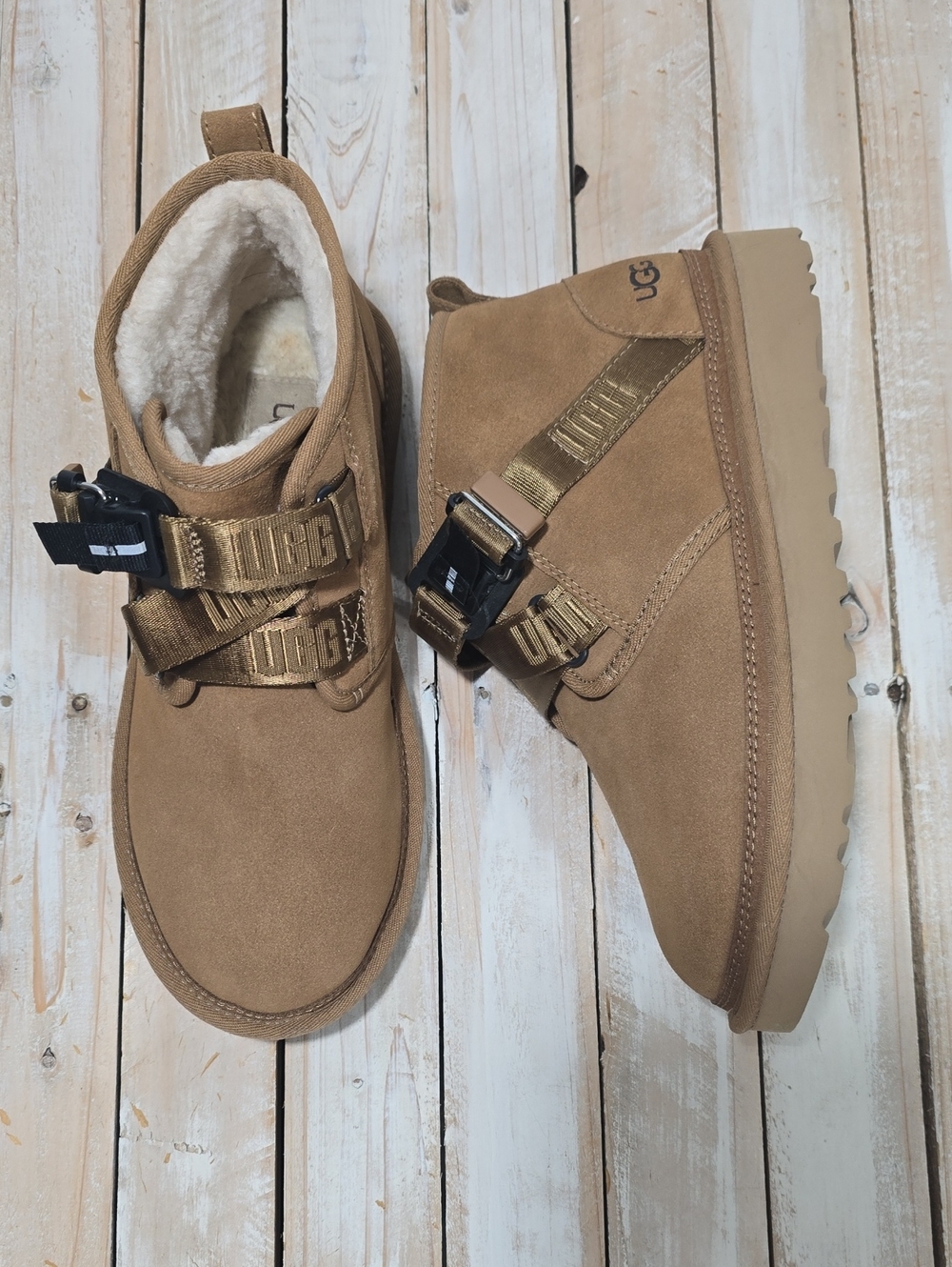 UGG Men's Neumel Quickclick Boots Chestnut Suede Magnetic Buckle Size 8